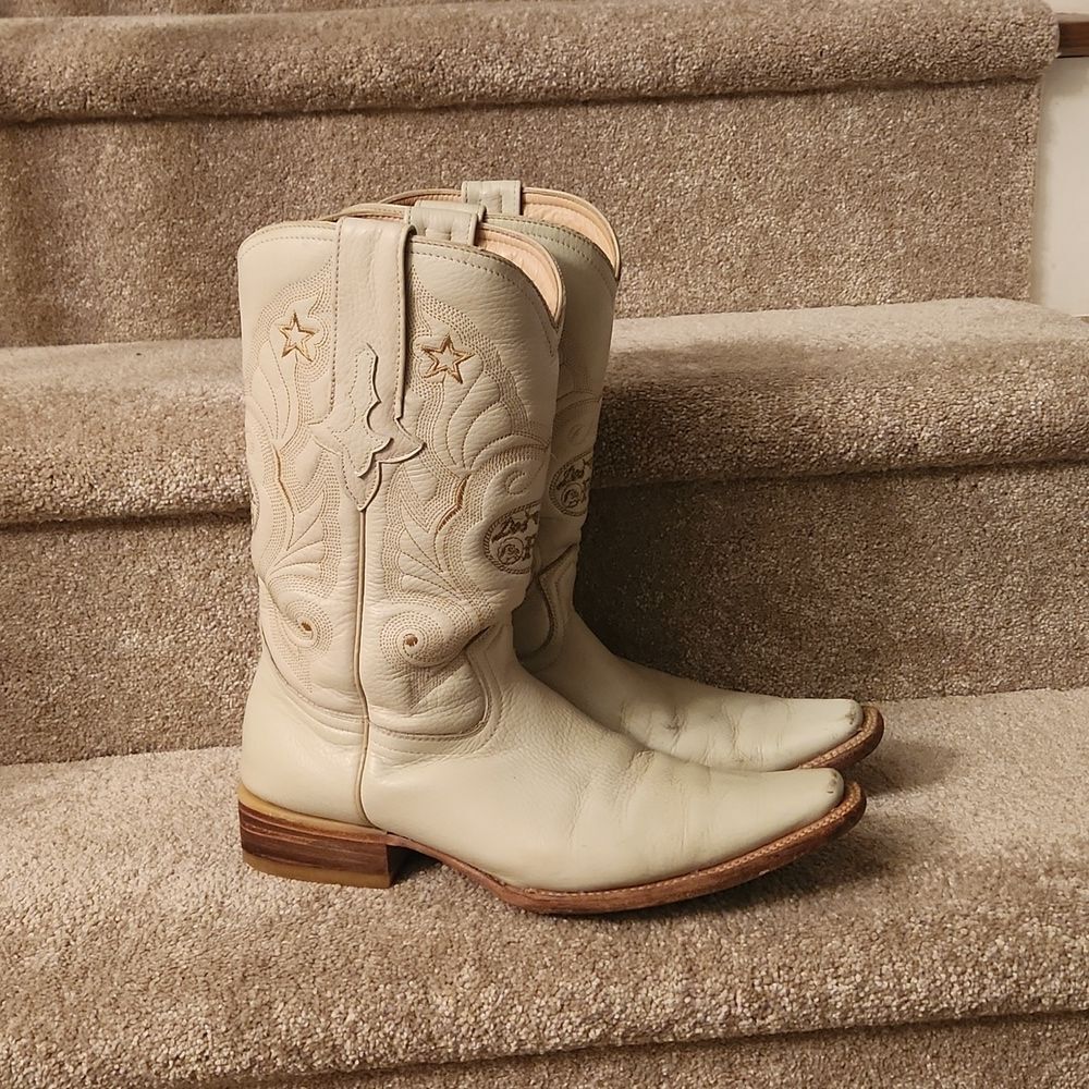 Dos De Oro Women's White Leather Western Boots w/ Gold Stitch Detailing Size 6